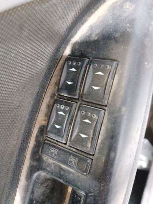 Recambio de mando elevalunas delantero izquierdo para ford mondeo iii (b5y) 2000-2007 2.0 tdci referencia OEM IAM 1230391 123039
