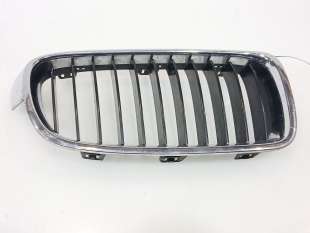 Recambio de rejilla paragolpes derecha para bmw serie 3 lim. (f30) 2011-2015 318d referencia OEM IAM 51712240778 51712240778 