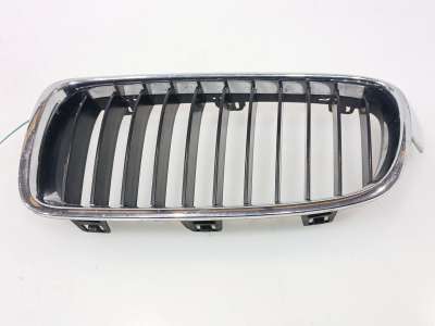 Recambio de rejilla paragolpes izquierda para bmw serie 3 lim. (f30) 2011-2015 318d referencia OEM IAM 51712240775 51712240775 