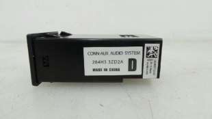 Recambio de puerto usb para infiniti q30 2015- 1.5 diesel cat referencia OEM IAM 284H33ZD2A 284H33ZD2A  2