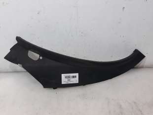 Recambio de proteccion lateral inferior izquierdo para piaggio (vespa) mp3 2006-2019 400 rst referencia OEM IAM 655813000C 65581