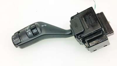 Recambio de mando intermitentes para ford kuga i 2008-2012 2.0 tdci referencia OEM IAM 1362587 4M5T13335AD 