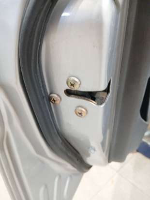 Recambio de cerradura puerta delantera izquierda para daewoo lanos sedán (klat) 1997- 1.3 referencia OEM IAM 96305409 96305409 