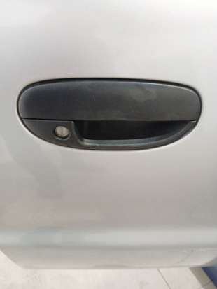 Recambio de maneta exterior delantera derecha para daewoo lanos sedán (klat) 1997- 1.3 referencia OEM IAM 96226250 96226250 