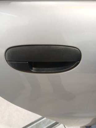 Recambio de maneta exterior trasera derecha para daewoo lanos sedán (klat) 1997- 1.3 referencia OEM IAM 96226330 96226330 