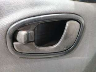 Recambio de maneta interior delantera izquierda para daewoo lanos sedán (klat) 1997- 1.3 referencia OEM IAM 96238351 96238351 