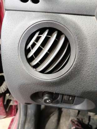 Recambio de rejilla aireadora para citroën c3 i (fc_, fn_) 2002- 1.4 hdi referencia OEM IAM 8264X9 8264X9 