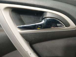 Recambio de maneta interior delantera derecha para opel astra j (p10) 2009-2015 1.7 cdti (68) referencia OEM IAM 13586867 135868
