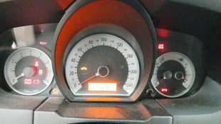 Recambio de cuadro instrumentos para kia cee´d hatchback (ed) 2006-2012 1.4 referencia OEM IAM 940031H010 940031H010 