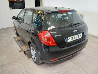 kia cee´d hatchback (ed) 2006-2012 del año 2008