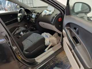 kia cee´d hatchback (ed) 2006-2012 del año 2008