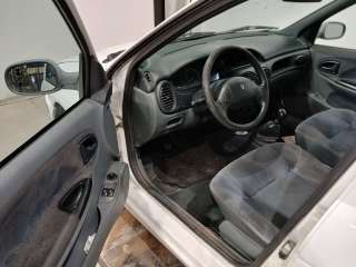 renault megane i (ba0/1_) 1995-2004 del año 1996