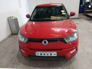ssangyong tivoli 2015- del año 2017