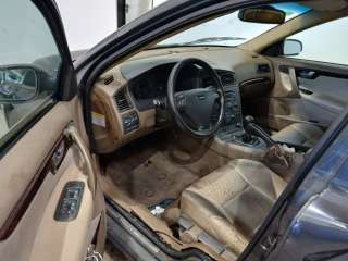 volvo s60 i (384) 2000-2010 del año 2001