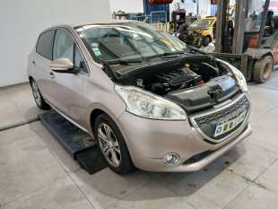 peugeot 208 i (ca_, cc_) 2012- del año 2012