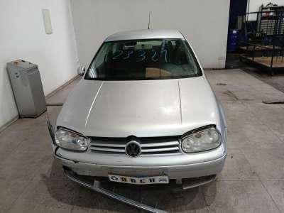 volkswagen golf iv berlina (1j1) 1997-2003 del año 2001