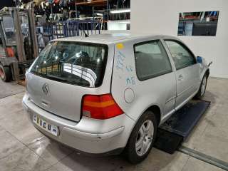 volkswagen golf iv berlina (1j1) 1997-2003 del año 2001