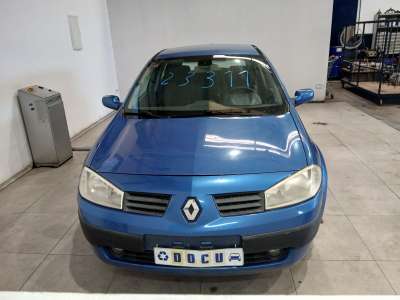renault megane ii berlina 5p 2002-2009 del año 2004