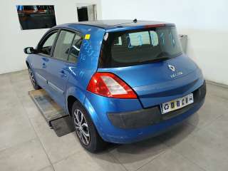 renault megane ii berlina 5p 2002-2009 del año 2004