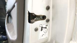 Recambio de cerradura puerta trasera derecha para ford focus i sedán (dfw) 1999-2009 1.8 turbo di / tddi referencia OEM IAM 4057