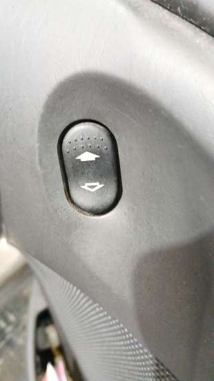 Recambio de mando elevalunas delantero derecho para ford focus i sedán (dfw) 1999-2009 1.8 turbo di / tddi referencia OEM IAM 13