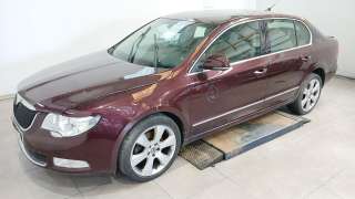 skoda superb ii (3t4) 2008-2015 del año 2009