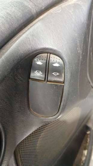 Recambio de mando elevalunas delantero izquierdo para ford focus i (daw, dbw) 1998-2009 1.8 tdci referencia OEM IAM 4781958 4781