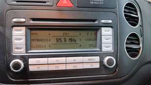 Recambio de sistema audio / radio cd para volkswagen golf plus v (5m1, 521) 2004-2013 1.9 tdi referencia OEM IAM 5M0035186B 5M00