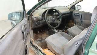 opel corsa b (s93) 1993-2002 del año 1996