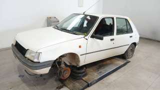 peugeot 205 furgoneta/hatchback 1983-1990 del año 1997