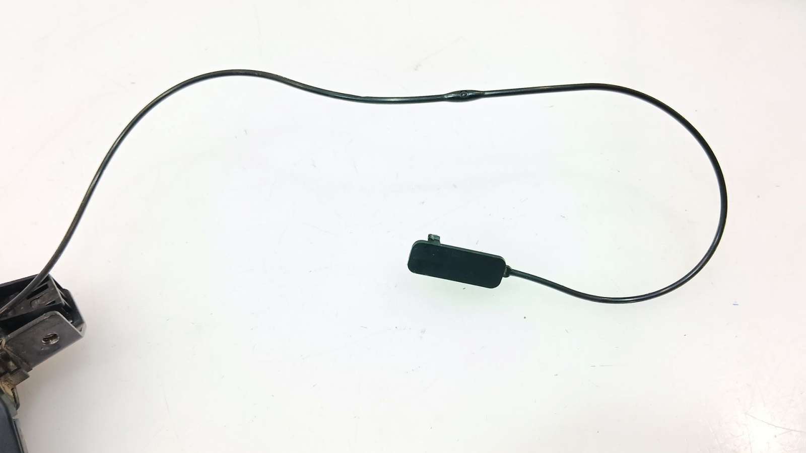 Recambio de cerradura maletero / porton para bmw serie 1 berlina (e81/e87) 2004-2012 116d referencia OEM IAM 51247840617 5124784 Recambio de cerradura maletero / porton para bmw serie 1 berlina (e81/e87) 2004-2012 116d referencia OEM IAM 51247840617 5124784