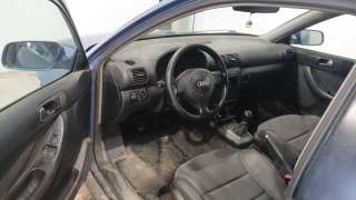 audi a3 (8l1) 1996-2006 del año 2002