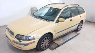 volvo v40 station wagon (645) 1995-2004 del año 2001