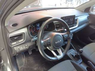 kia stonic (ybcuv) 2017- del año 2023