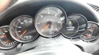 porsche cayenne (typ 92aa) 2009-2017 del año 2014