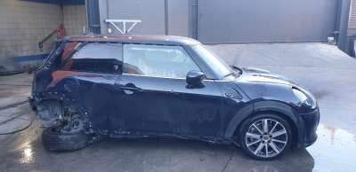 mini cooper se 2020- del año 2022
