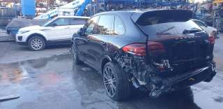 porsche cayenne (typ 92aa) 2009-2017 del año 2016