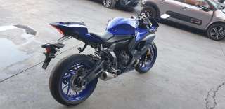 yamaha yzf-r 7 2023- del año 2023