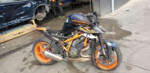 ktm 1290 super duke r 2019- del año 2023