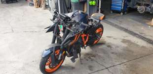 ktm 1290 super duke r 2019- del año 2023 2