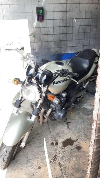 kawasaki zr-7 / zr-7s 1999-2004 del año 2001