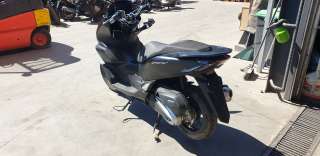 honda pcx 125 2018- del año 2023