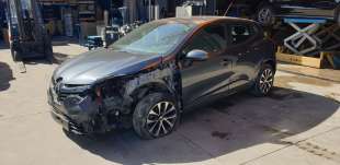 renault clio v 2019- del año 2022 2