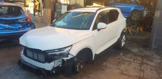 volvo xc 40 2017- del año 2022