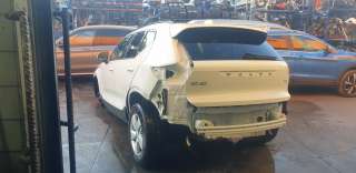 volvo xc 40 2017- del año 2022
