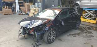 toyota corolla (e21) 2019- del año 2022 2