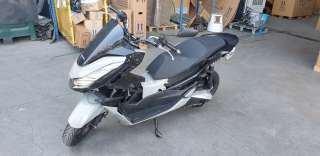 honda pcx 125 2020- del año 2023