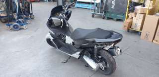 honda pcx 125 2020- del año 2023