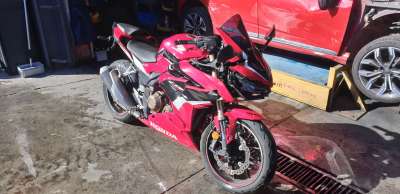 honda cbr 500r 2016- del año 2023