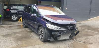 volkswagen touran (5t1) 2015- del año 2023